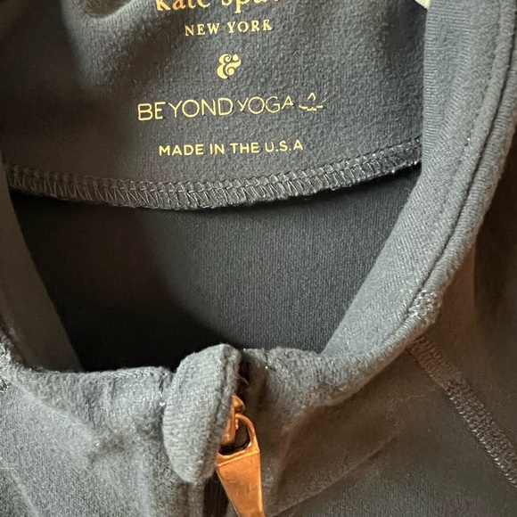 Kate Spade Beyond Yoga Charcoal Zip Up - Picture 2 of 8